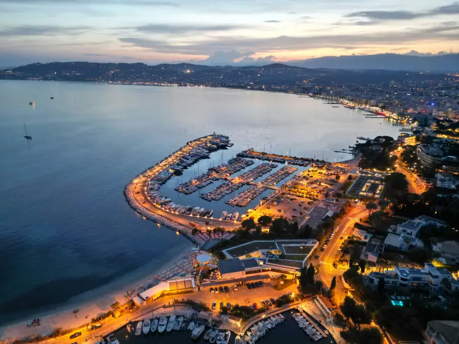 Chauffeur privé VTC CANNES - HG Executive Drive