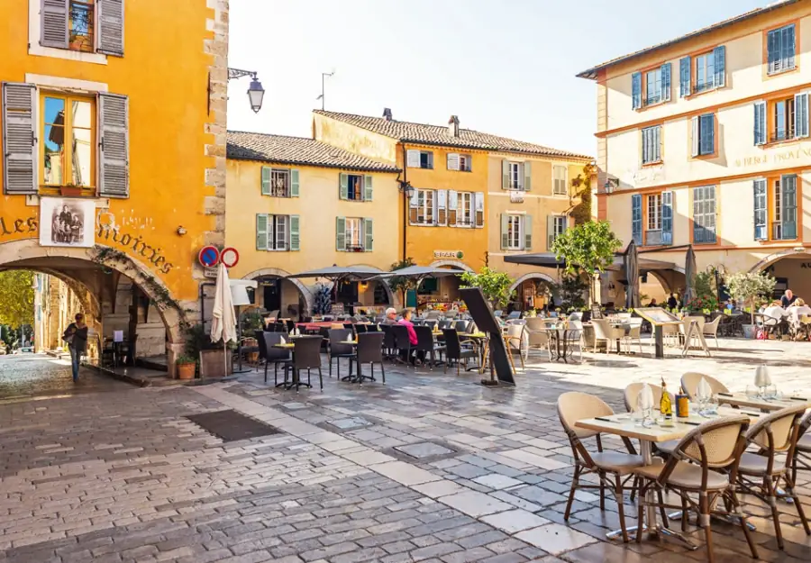 Chauffeur privé VTC VALBONNE - HG Executive Drive